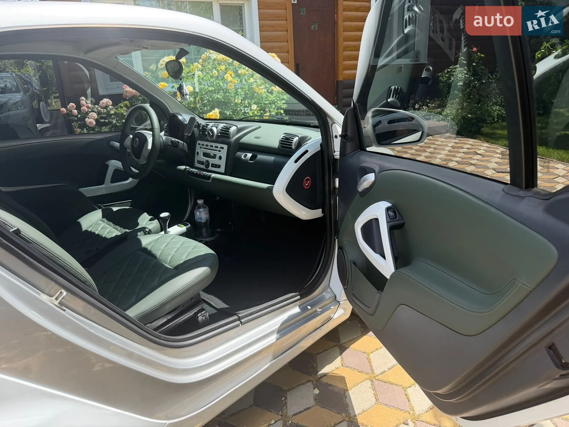 2010 Smart Fortwo - мініатюра 10