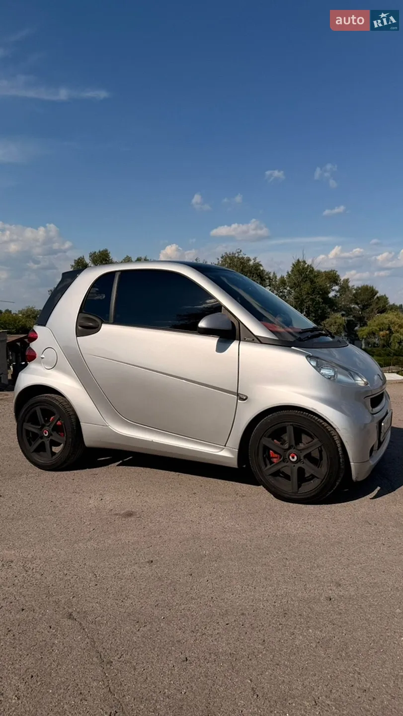2011 Smart Fortwo - мініатюра 2