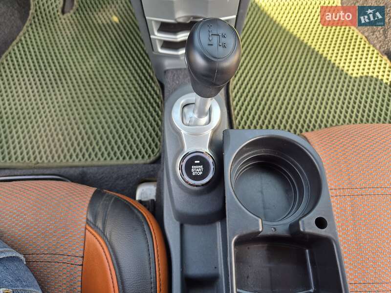 Купе Smart Roadster 2003 в Киеве фото 22 Купе Smart Roadster 2003 в Киеве