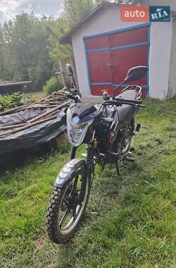 Мотоцикл Классик Spark SP 150R-15 2024 в Лановцах