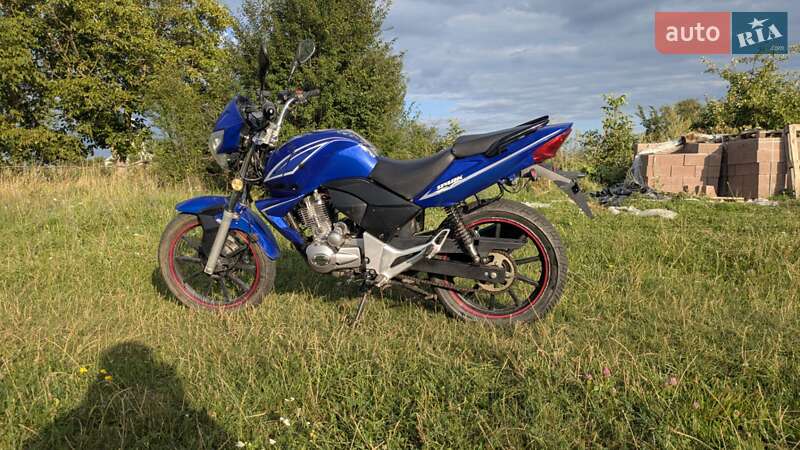 Мопеды Spark SP 150R-22 2015 в 