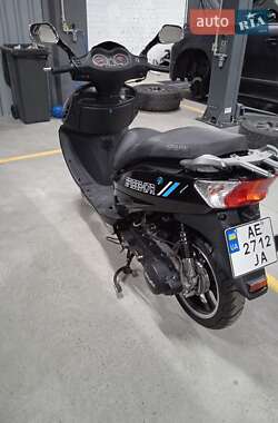 Макси-скутер Spark SP 150S-17R 2019 в 