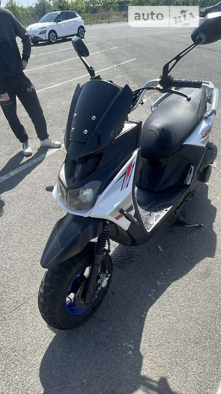 Макси-скутер Spark SP 150S-19B 2019 в Чернигове