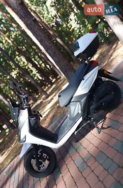 Скутер Spark SP 150S-19BN 2024 в 