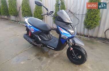 Скутер Spark SP 150S-19BN 2018 в Помошной