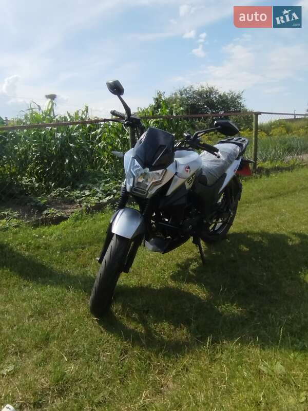 Мотоцикл Спорт-туризм Spark SP 200 2024 в Рожище