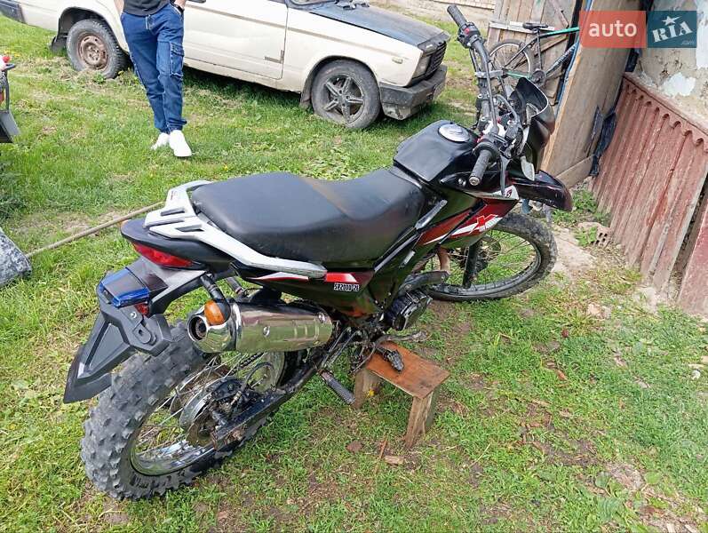 Мотоцикл Внедорожный (Enduro) Spark SP 200D-26 2017 в Коломые