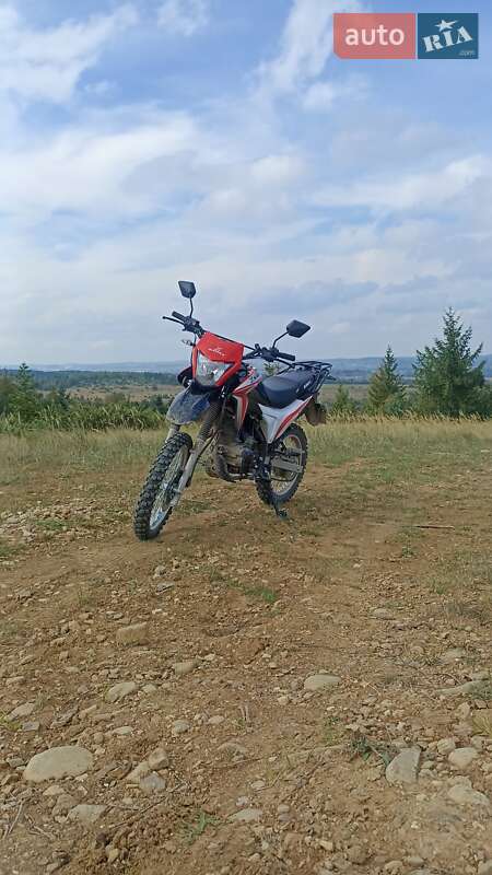 Мотоцикл Позашляховий (Enduro) Spark SP 200D-5B 2022 в Давидівці