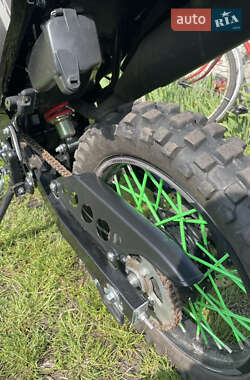Мотоцикл Внедорожный (Enduro) Spark SP 200D-5B 2023 в 