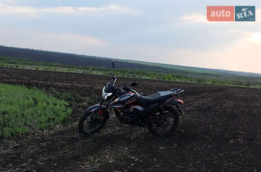 Мотоцикл Классік Spark SP 200R-17 2024 в Межовій