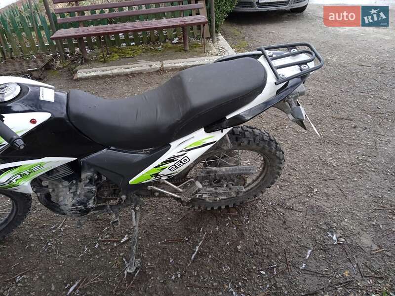 Мотоцикл Спорт-туризм Spark SP 200R-27 2018 в Борщеві