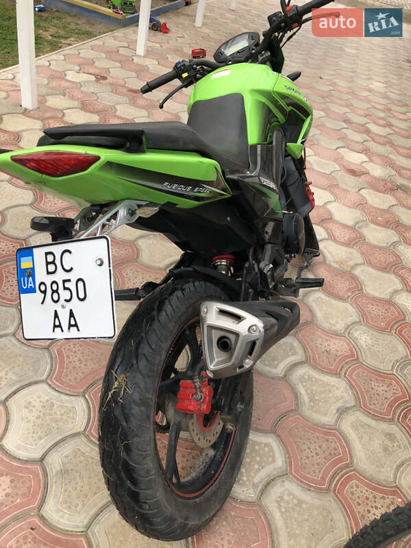 Мотоцикл Спорт-туризм Spark SP 200R-27 2018 в Вижниці