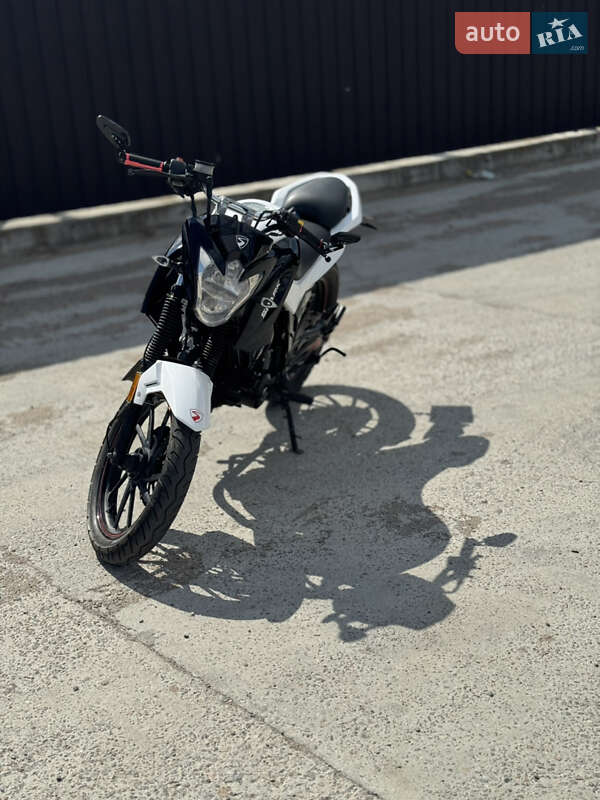 Мотоцикл Классік Spark SP 200R-28 2020 в Кропивницькому фото Мотоцикл Классік Spark SP 200R-28 2020 в Кропивницькому