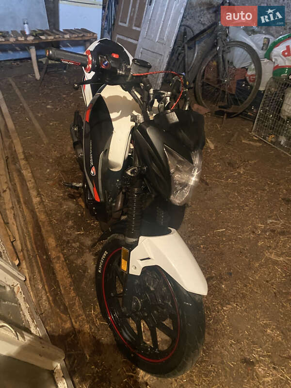 Мотоцикл Спорт-туризм Spark SP 200R-28 2020 в 
