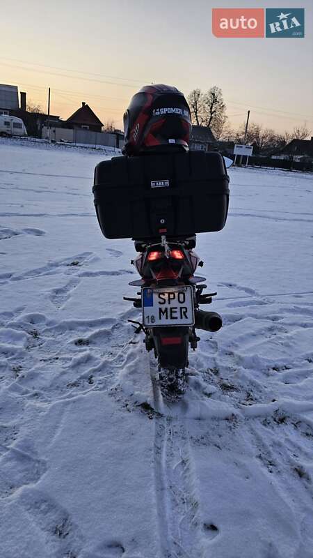 Скремблер Spark SP 200R-32 2023 в Клевані