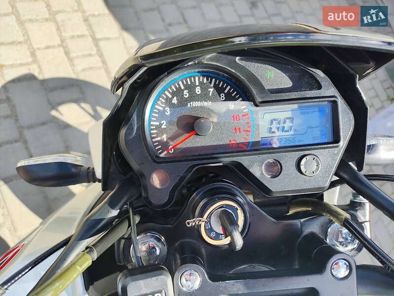 Мотоцикл Классік Spark SP 200R-32 2024 в Рокитному