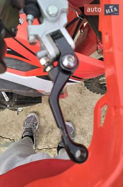 Мотоцикл Позашляховий (Enduro) Spark SP 300P-1 2023 в 