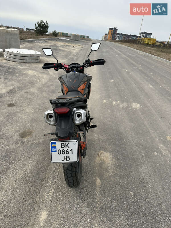 Мотоцикл Классік Spark SP 300T-1 2023 в Рівному