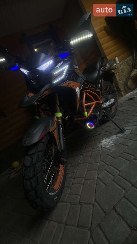 Мотоцикл Классик Spark SP 300T-1 2025 в Бершади