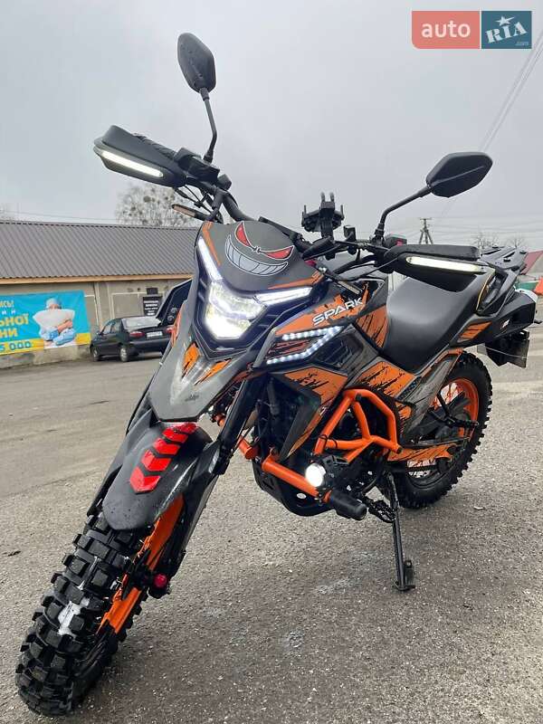 Spark SP 300T-1 2023