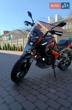 Мотоцикл Туризм Spark SP 300T-3 2025 в 