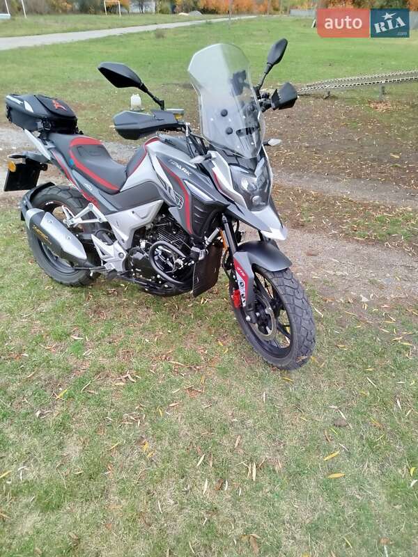 Мотоцикл Спорт-туризм Spark SP 300T-4 2024 в Новой Водолаге