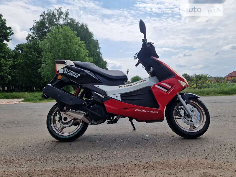 Скутер Speed Gear 150 2008 в Ромнах