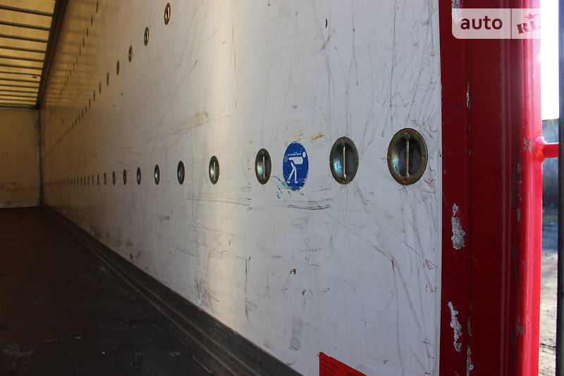 Изотермическая будка Spier AGL 2002 в Хусте