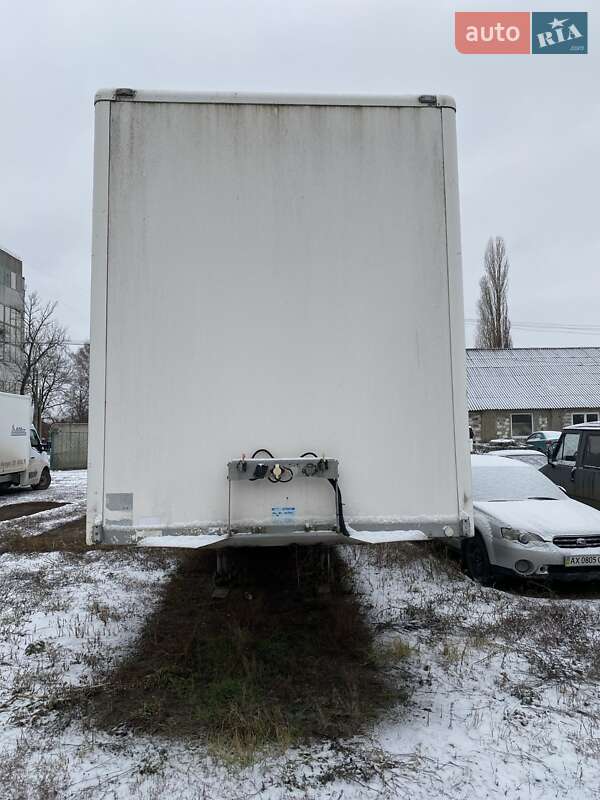 Фургон полуприцеп Spier SGL 2002 в Чугуеве