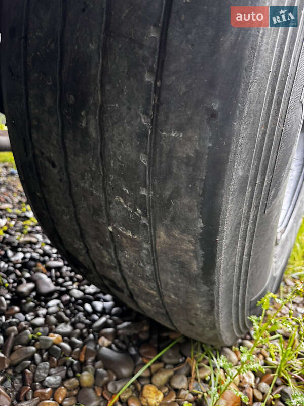 Цементовоз Spitzer SF 1994 в Чернівцях