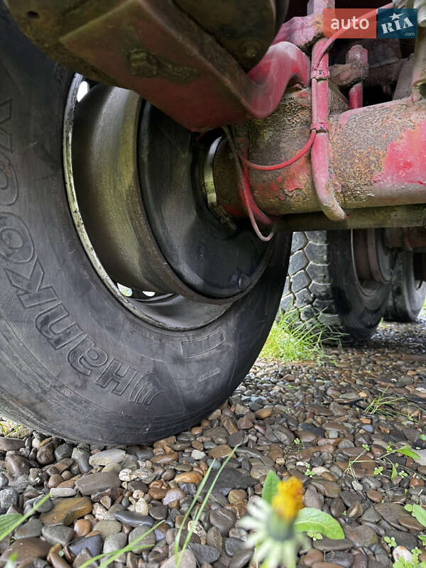 Цементовоз Spitzer SF 1994 в Чернівцях