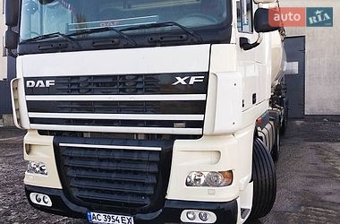 Цистерна напівпричіп Spitzer SF 2006 в Луцьку фото 5 Цистерна напівпричіп Spitzer SF 2006 в Луцьку