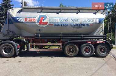 Цистерна напівпричіп Spitzer Silos 1983 в Теребовлі