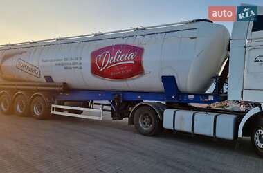 Цистерна напівпричіп Spitzer Sk 1992 в 