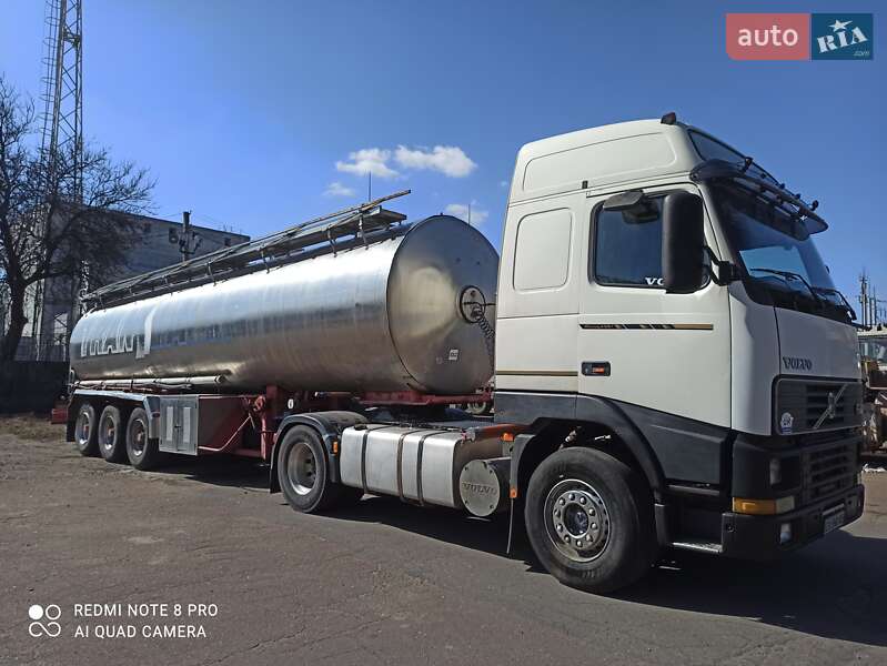 Цистерна напівпричіп Srem (Fruehauf )* Trouillet 1987 в Черкасах