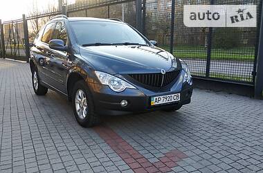 Позашляховик / Кросовер SsangYong Actyon 2011 в 