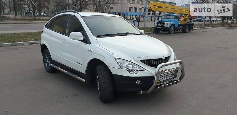 Внедорожник / Кроссовер SsangYong Actyon 2011 в Киеве