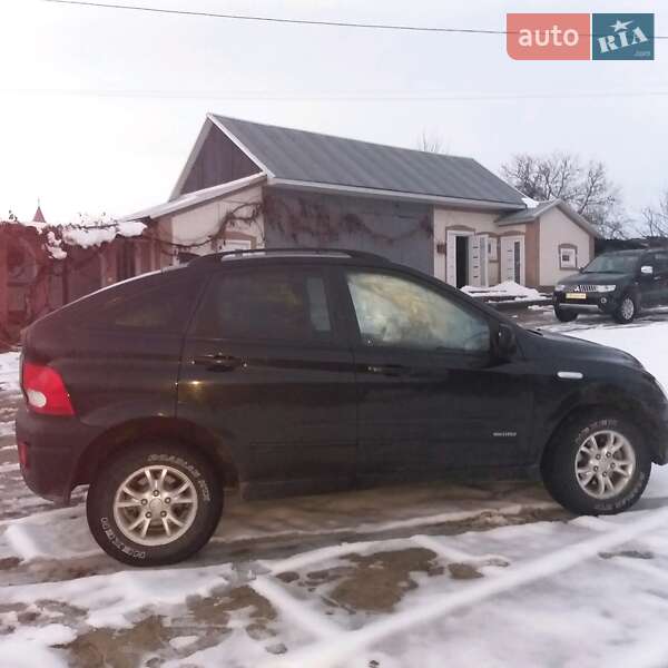 Внедорожник / Кроссовер SsangYong Actyon 2009 в Черновцах