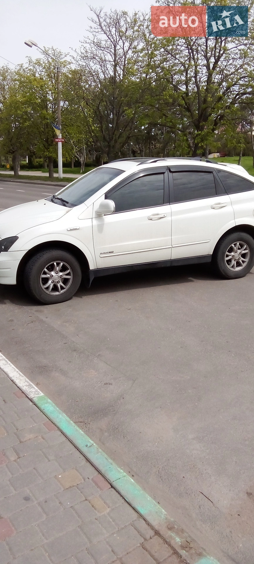 2010 SsangYong Actyon - мініатюра 2