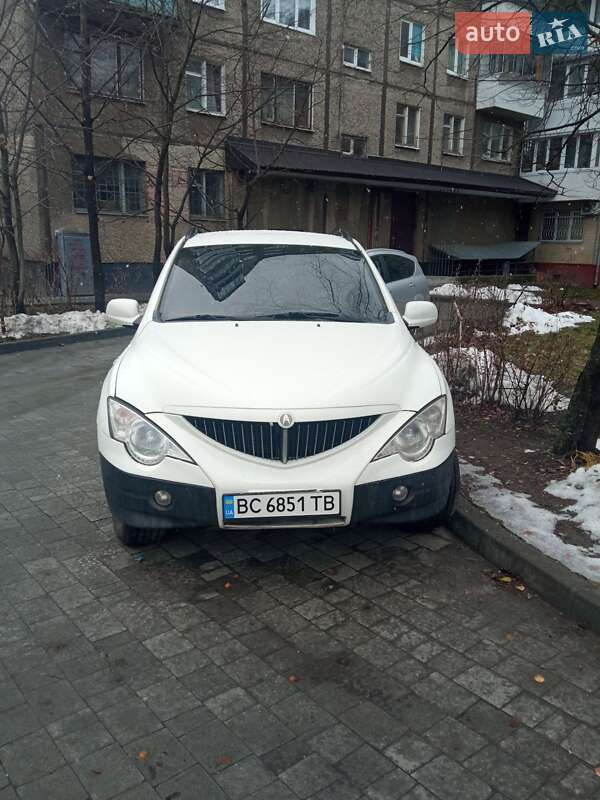 Внедорожник / Кроссовер SsangYong Actyon 2011 в 