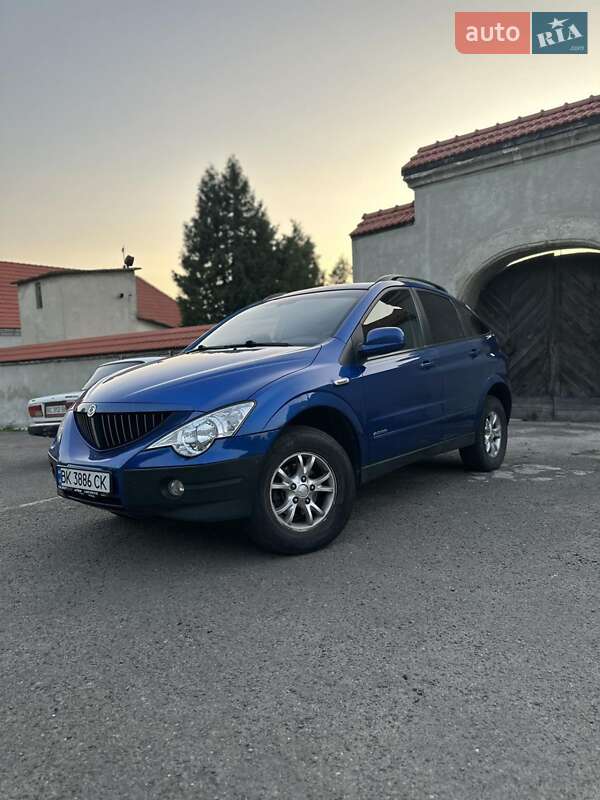 Позашляховик / Кросовер SsangYong Actyon 2010 в Рівному