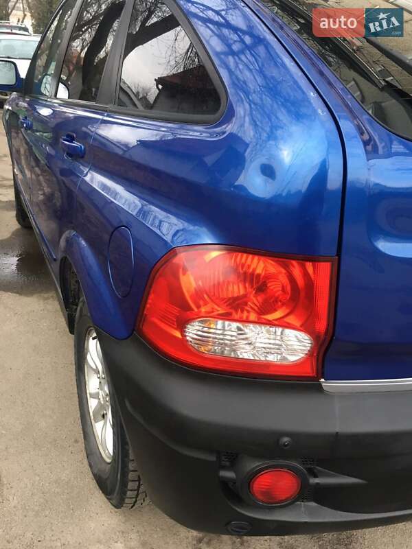 Позашляховик / Кросовер SsangYong Actyon 2010 в Рівному