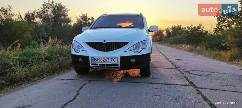 Внедорожник / Кроссовер SsangYong Actyon 2009 в 