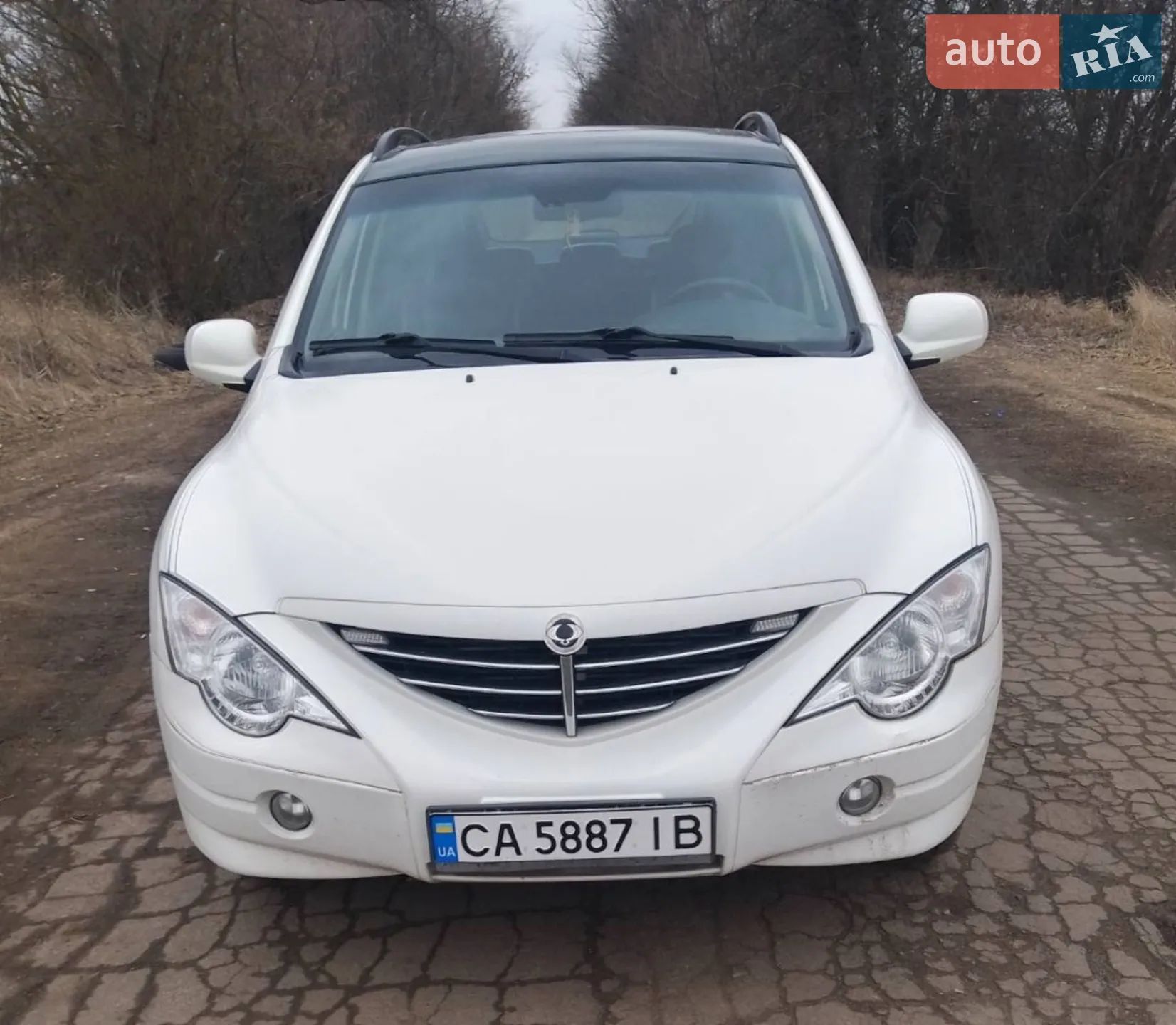 2011 SsangYong Actyon - мініатюра 8