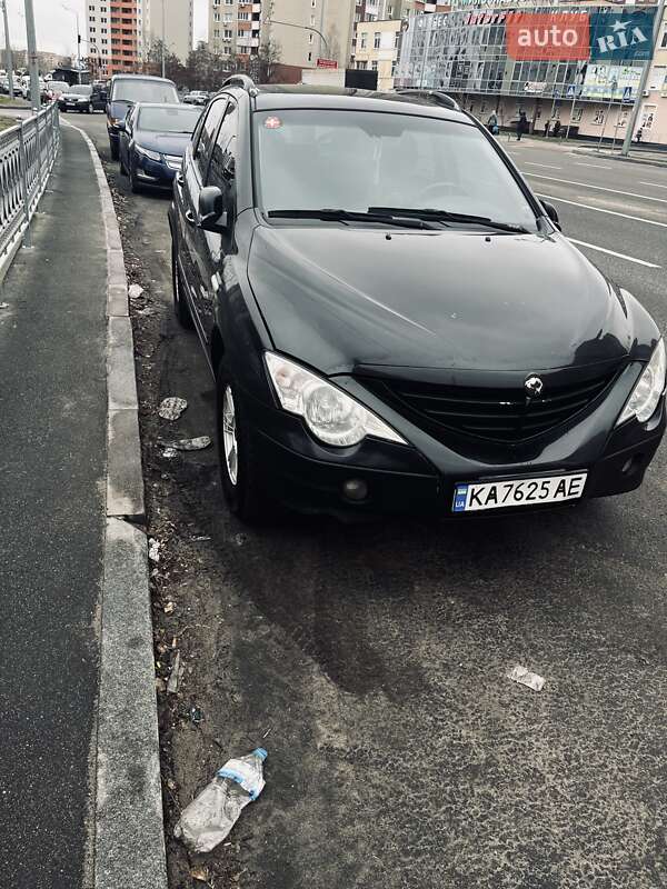 Внедорожник / Кроссовер SsangYong Actyon 2008 в 
