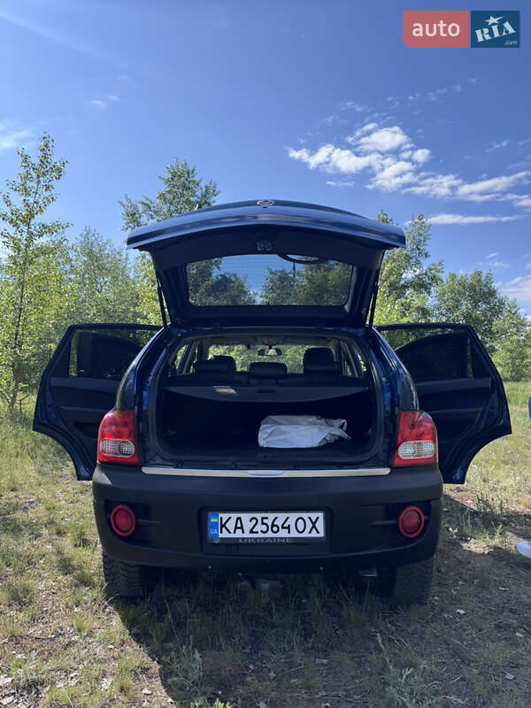 Позашляховик / Кросовер SsangYong Actyon 2012 в Києві