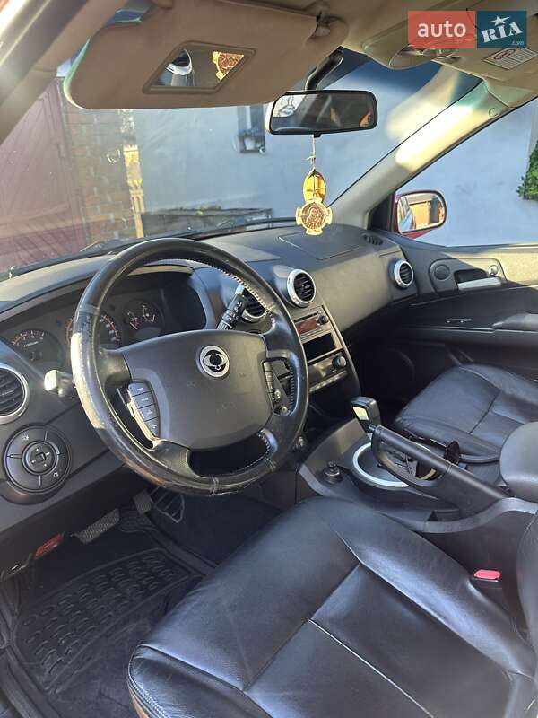 Позашляховик / Кросовер SsangYong Actyon 2008 в Луцьку