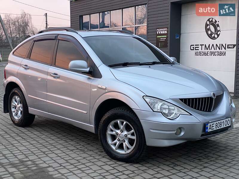 Внедорожник / Кроссовер SsangYong Actyon 2008 в 