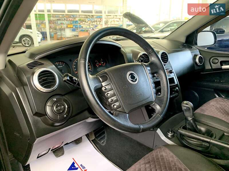 Внедорожник / Кроссовер SsangYong Actyon 2009 в Тернополе