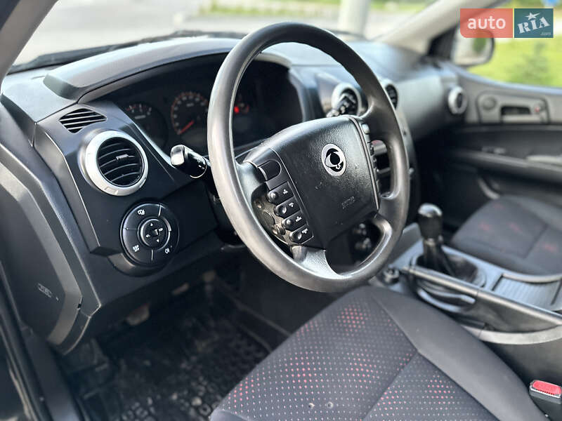 Внедорожник / Кроссовер SsangYong Actyon 2008 в Тернополе
